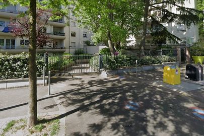Parking Collège Henri Wallon - Louvres - Garges lès Gonesse