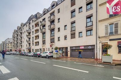 Parking Métro Saint Mandé avenue Joffre