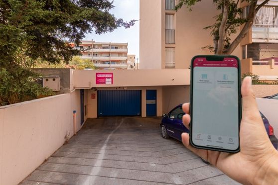 Vignette parking The Red Barn - rue Marc Baron - Toulon