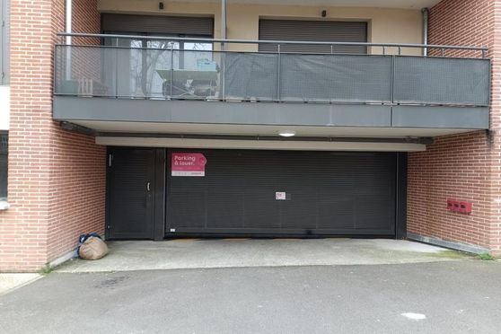 Vignette parking Castanet-Tolosan - avenue de Toulouse - Mairie
