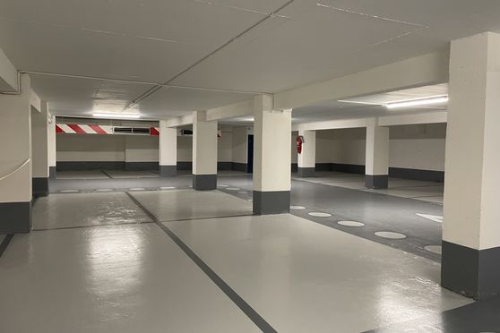 Vignette parking Métro Lamarck - Caulaincourt - rue Damrémont - Paris 18