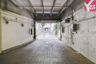 Vignette parking Métro Buttes Chaumont - rue Pradier - Paris 19