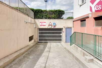 Parking Stade de Colombes