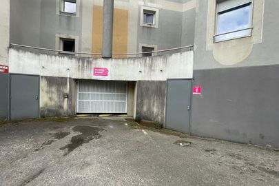 Parking Grenoble - Parc Paul Mistral - rue Moyrand