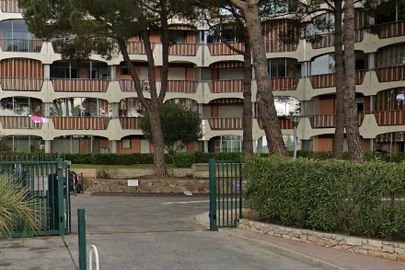 Parking 410 avenue Janvier Passero - Mandelieu la Napoule