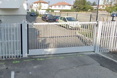 Parking Square Prosper-Alfaric - passage de L'avenir - Vénissieux