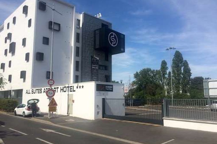 Paris - Aéroport Orly - All Suites - Parking réservable en ligne - Rungis