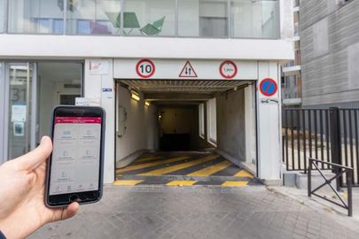 Parking Un atelier aux Batignolles - rue Marie Georges Picquart - Paris 17