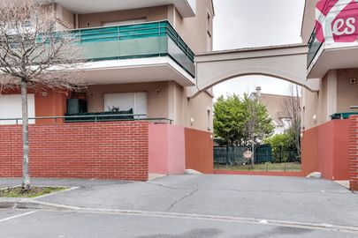 Parking Maréchal Juin - Carrières sur Seine