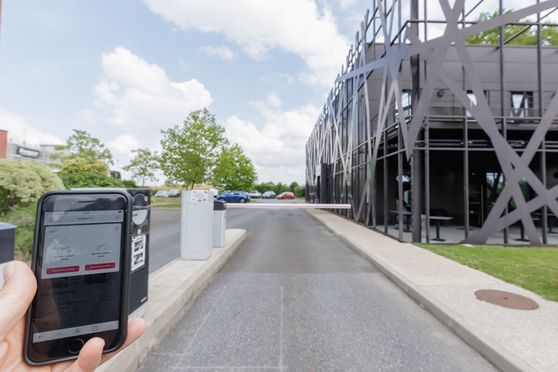 Vignette parking Hôtel Nomad Roissy CDG - rue de Paris - Le Mesnil Amelot