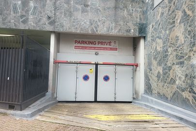 Parking 17 rue André Danjon - Paris