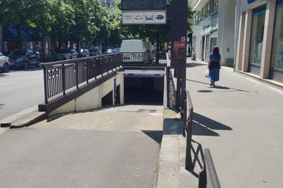 Parking Ambassade du Portugal - 120 avenue Victor Hugo - Paris 16