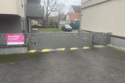 Parking LA WANTZENAU - avenue du Général de Gaulle