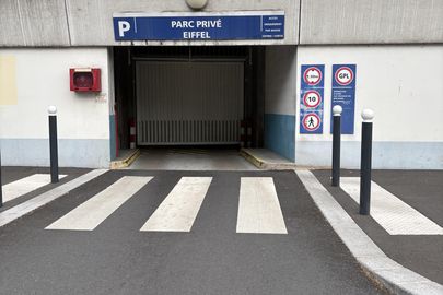 Parking Saint-Simon - rue Gustave Eiffel - Créteil