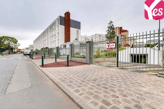 Vignette parking Tramway Le Village - rue du Pont d'Argenteuil - Gennevilliers
