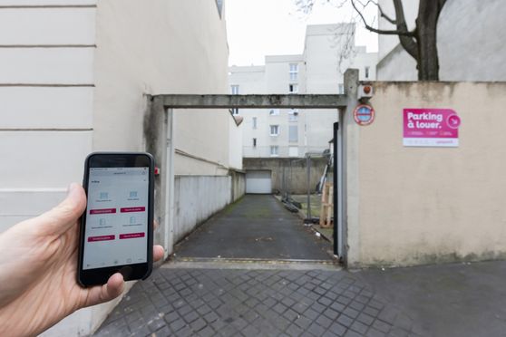 Vignette parking 10 rue carolus duran - Paris 19