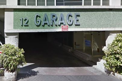 Parking 12 rue de Bellefond - place 255