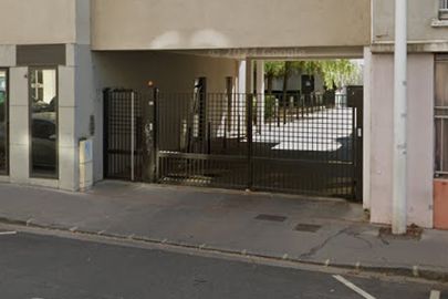 Parking Jardin le Début des Haricots - rue Pierre delore - Lyon 8