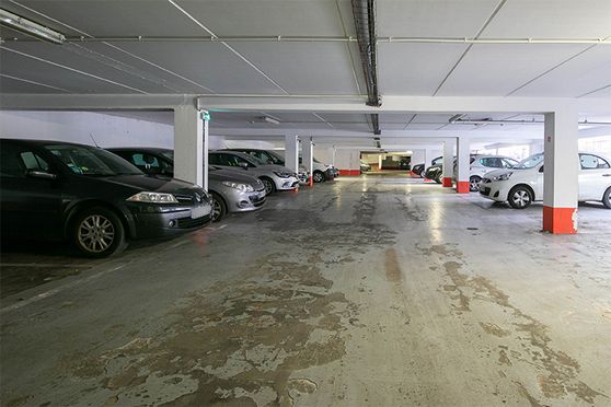 Vignette parking Aire Victor Hugo - rue Charles Calmus - Gentilly