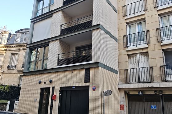 Vignette parking Métro Corvisart - 12 rue Edmond Gondinet - Paris 13