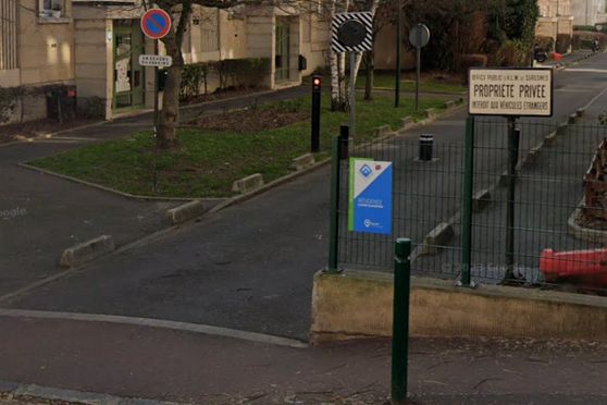 Vignette parking Tramway Belvédère - rue Gambetta - Suresnes