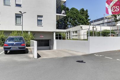 Parking Tramway Bourgeonnière - rue du Fresche Blanc - Nantes
