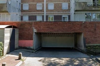 Parking Noisy - Champs RER - place du 11 Novembre 1918 - Noisy le Grand