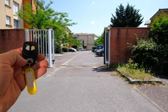 Vignette parking 35 avenue Maurice Bourgès-Maunoury - Toulouse