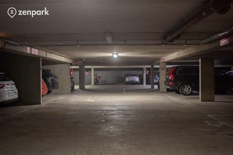 Paris - Pitié Salpêtrière - Chevaleret - Parking réservable en ligne - Paris