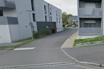 Parking Avenue de brocéliande - Chartres de Bretagne