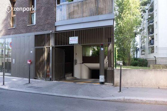 Vignette parking Paris - Bercy Arena - Gare de Bercy