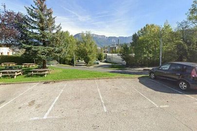 Parking Annecy - Cran-Gevrier - Première Classe