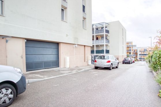 Vignette parking Mairie - Saint Priest en Jarez