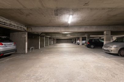 Vignette parking Buttes Chaumont - place des Fêtes - Paris