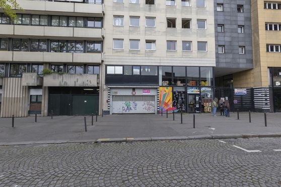 Vignette parking Métro Jaurès - quai de la Loire - Paris 19