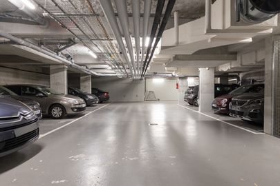 Parking Tramway Parc Pierre Lagravère - Médiathèque de la Marine - rue de Champy - Colombes