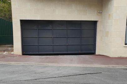 Parking 66 rue du Lieutenant Ricard - Chatou