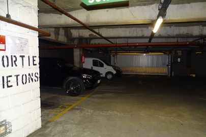 Parking Métro Gallieni (Parc de Bagnolet) - 31 rue Adélaïde lahaye