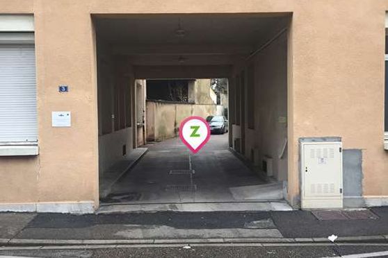 Vignette parking Bourg-en-Bresse - Gare de Bourg-en-Bresse - Banque de France