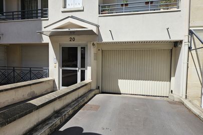 Parking Pneumo - 20 avenue de la Providence - Antony