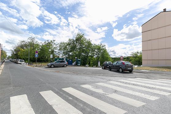 Vignette parking Avenue de la Libération - Melun