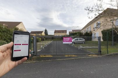 Parking Rue eugène blouin - Magny en Vexin