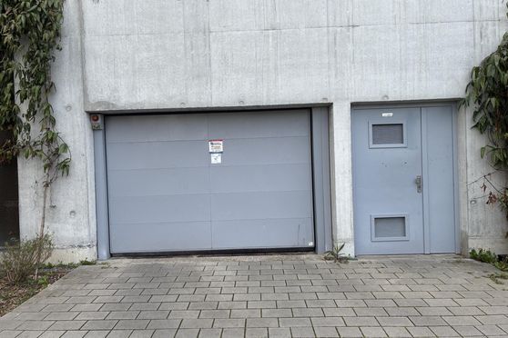 Vignette parking DrLionnet.vet - 240 allée Reysa Bernson - Lille