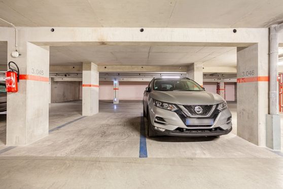 Vignette parking Lycée Marie Curie - rue Madon - Marseille 5