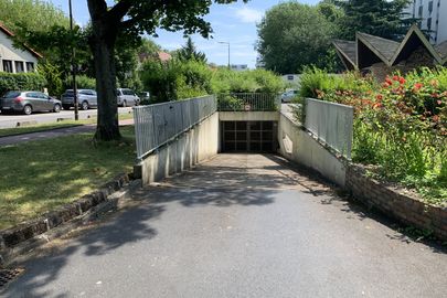 Parking 21 rue de Villacoublay- Vélizy Villacoublay