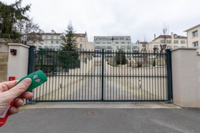 Parking Collège Le Prieuré - rue du Mesnil - Maisons Laffitte