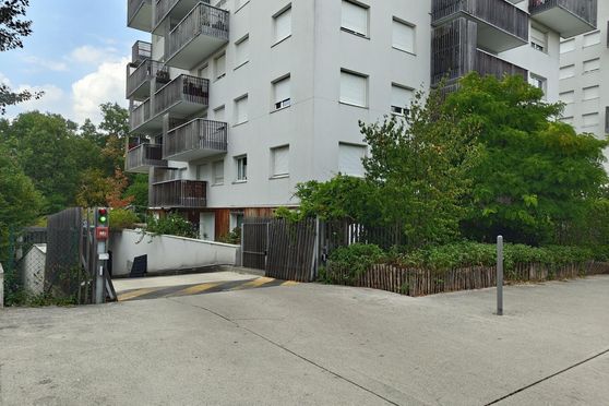 Vignette parking Amelia - Allegro Musique - 13 boulevard Archimède - Champs sur Marne