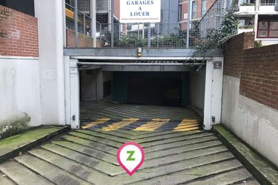 Parking Villeneuve d'Ascq - Centre commercial V2 - Hôtel de ville