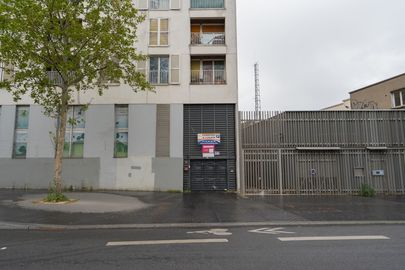 Parking Porte d'Asnières - boulevards des Maréchaux - Paris 17