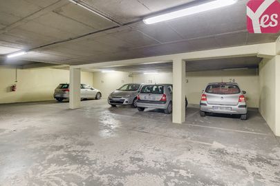 Vignette parking Métro Père Lachaise - rue du chemin Vert - Paris 11